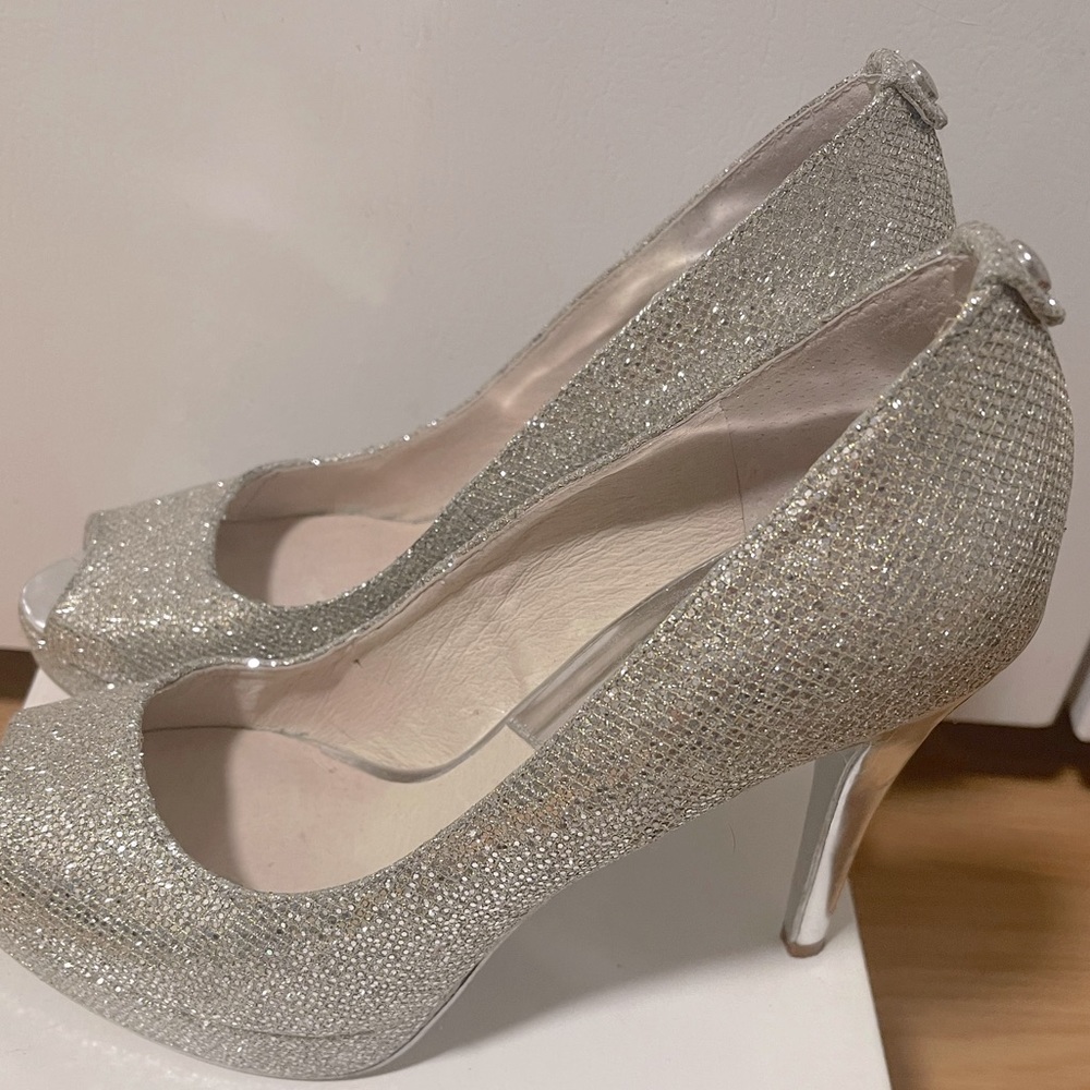 Michael Kors silver glittering/sparkling heels.